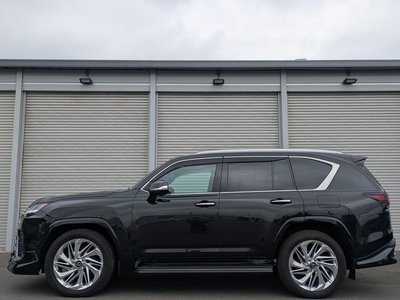 2024 Lexus LX — миниатюра 9