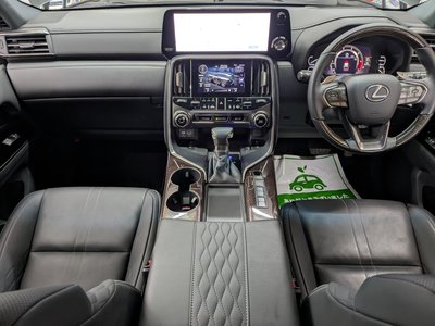2024 Lexus LX — миниатюра 3