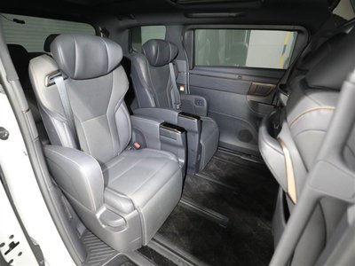 صورة مصغرة 20 لـ 2023 Toyota ALPHARD