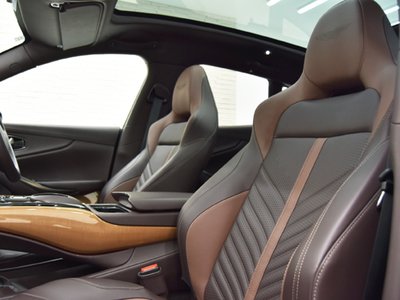 2024 Aston Martin DBX 缩略图 9