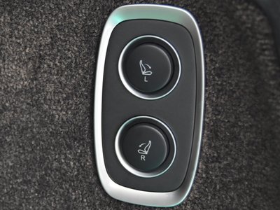 2024 Aston Martin DBX 缩略图 27
