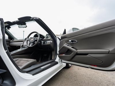 2017 Porsche 718 照片 27