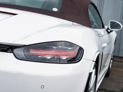 2017 Porsche 718 照片 42
