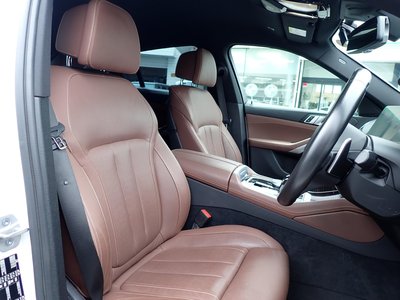 2021 BMW X6 photo 13