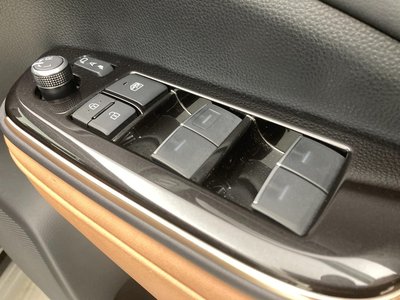 2024 Toyota CROWN SPORT 照片 33
