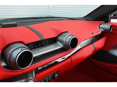 2020 Ferrari 812 GTS — фото 68