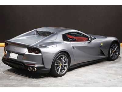 2020 Ferrari 812 GTS — фото 35