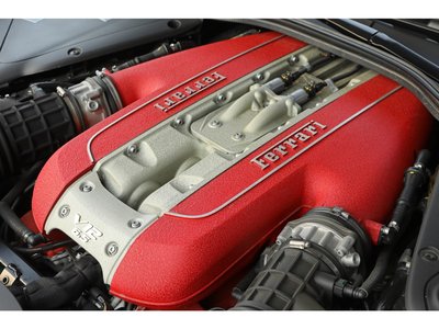 2020 Ferrari 812 GTS — фото 52