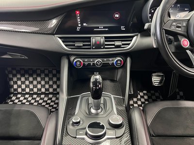 2018 ALFA Romeo JULIA — миниатюра 30