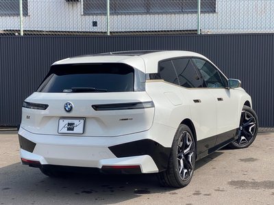 2021 BMW IX — миниатюра 7