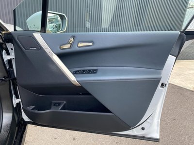 2021 BMW IX — миниатюра 25