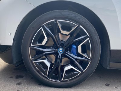 2021 BMW IX — миниатюра 43
