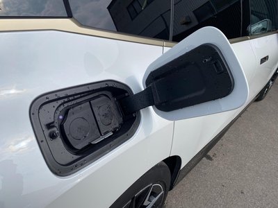 2021 BMW IX — миниатюра 44