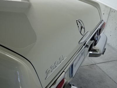 1967 Mercedes-BENZ SL photo 53