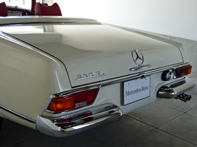 1967 Mercedes-BENZ SL photo 35