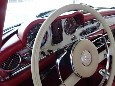 1967 Mercedes-BENZ SL photo 28