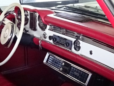 1967 Mercedes-BENZ SL photo 31