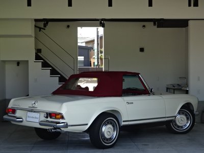 1967 Mercedes-BENZ SL 照片 14