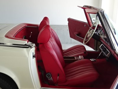 1967 Mercedes-BENZ SL photo 19