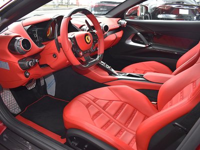 صورة 19 لـ 2018 Ferrari 812 SUPERFAST