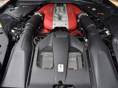 صورة 34 لـ 2018 Ferrari 812 SUPERFAST
