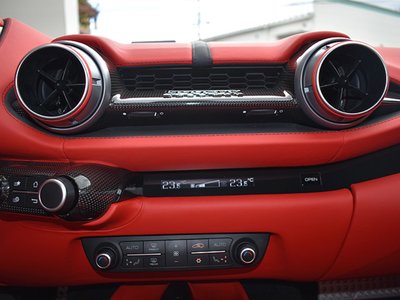 صورة 25 لـ 2018 Ferrari 812 SUPERFAST