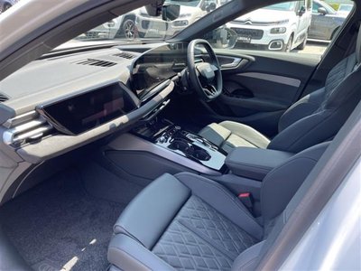 2025 AUDI A5 AVANT 照片 24
