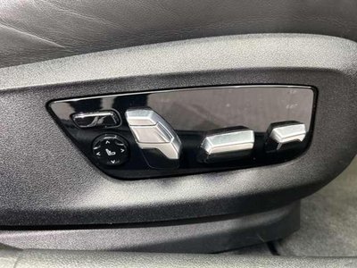 2018 BMW M5 thumbnail 40