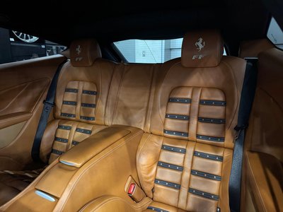 2011 Ferrari FF 照片 11