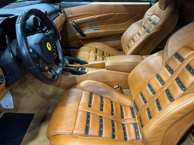 2011 Ferrari FF 照片 9