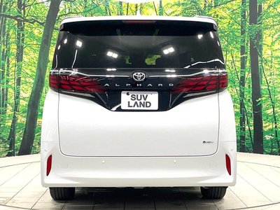 صورة 17 لـ 2024 Toyota ALPHARD