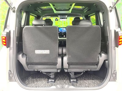 صورة 12 لـ 2024 Toyota ALPHARD