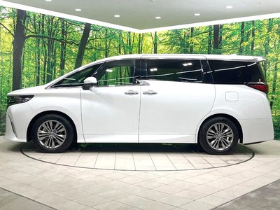 صورة 31 لـ 2024 Toyota ALPHARD