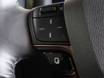 2025 Toyota ALPHARD — фото 11