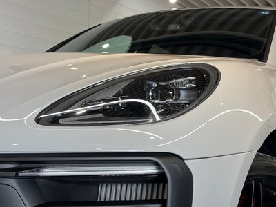 2023 Porsche MACAN — фото 8