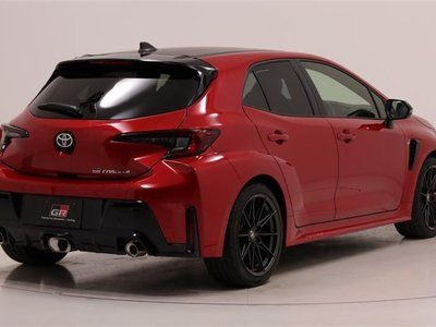 صورة 9 لـ 2025 Toyota GR COROLLA