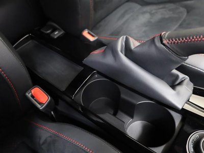 2025 Toyota GR COROLLA — миниатюра 32