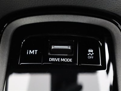 2025 Toyota GR COROLLA — миниатюра 28