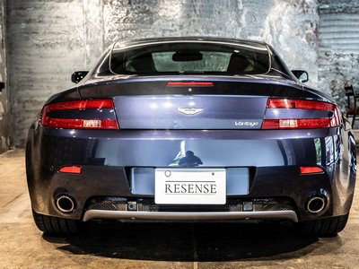 صورة 39 لـ 2008 Aston Martin V8
