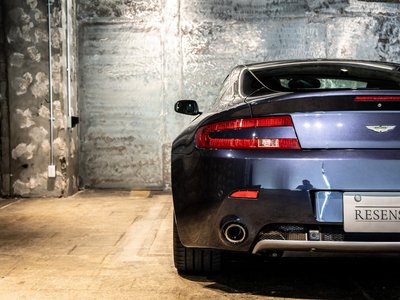 صورة 41 لـ 2008 Aston Martin V8