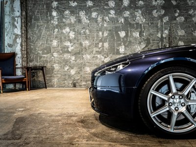 صورة 28 لـ 2008 Aston Martin V8