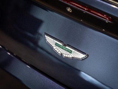 صورة 50 لـ 2008 Aston Martin V8
