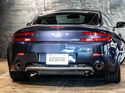 صورة 32 لـ 2008 Aston Martin V8