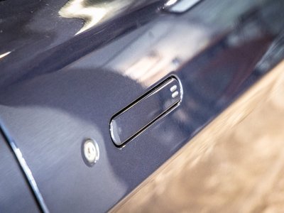صورة 45 لـ 2008 Aston Martin V8