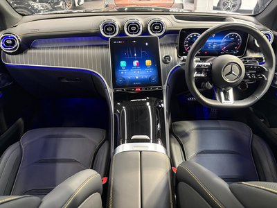 2026 Mercedes-BENZ GLC AMG 照片 16
