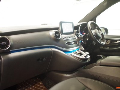 2020 Mercedes-BENZ V-CLASS thumbnail 33
