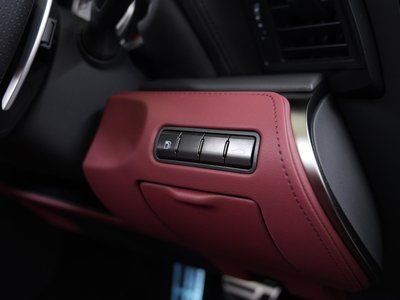 2025 Lexus LC CONVERTIBLE thumbnail 51