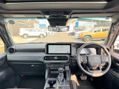 2024 Toyota LAND CRUISER 250 photo 10