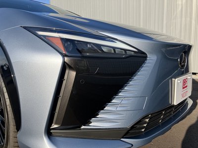 صورة 65 لـ 2023 Lexus RZ