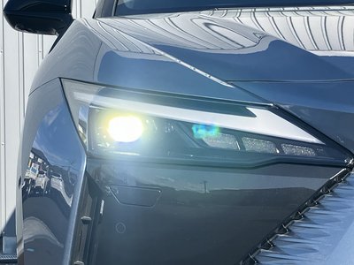 2023 Lexus RZ — фото 5